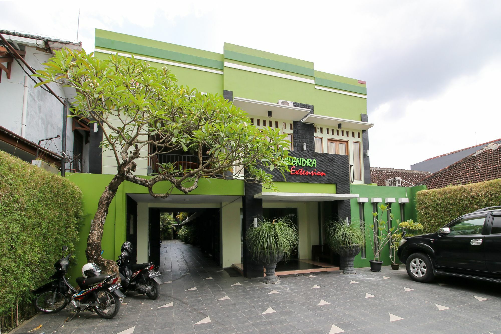 Reddoorz Plus @ Taman Siswa 2 Jogjakarta Buitenkant foto